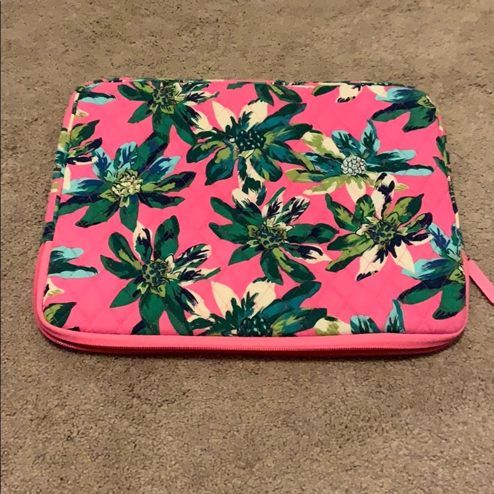 Beautiful Vera Bradley Laptop case